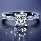 Leontina Gualtieri Ring | Weißgold