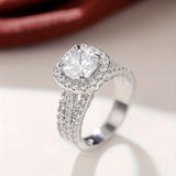 Cushion Halo Pavé Statement-Ring