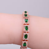 Smaragdgrünes Statement Gold-Armband