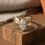 Tropfen-Kronen-Goldring