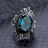 Vintage silberner ovaler Ring mit blauem Zirkonia