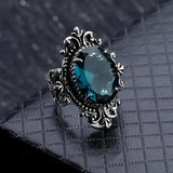 Vintage silberner ovaler Ring mit blauem Zirkonia