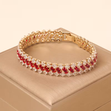 Elegantes luxuriöses Smaragd-Gold-Armband