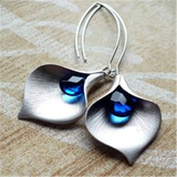 Ohrringe mit blauem Stein in Silber