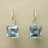 Vintage Ohrringe mit blauem Würfelglas