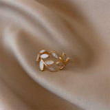 Neraya zarter offener Blatt-Ring | Gold